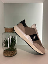 Charger l'image dans la galerie, Baskets Train 89 daim - Passadena Blois