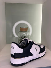 Charger l&#39;image dans la galerie, Baskets Masters Court en cuir
